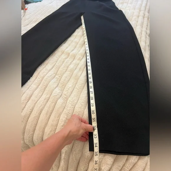 Black Halo Kallan Ruffle Jumpsuit NWT - Picture 16 of 16